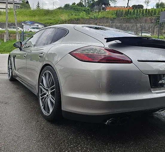 Zunanja slika - Porsche Panamera - 4.8 4S PDK GTS 430 KM - 3