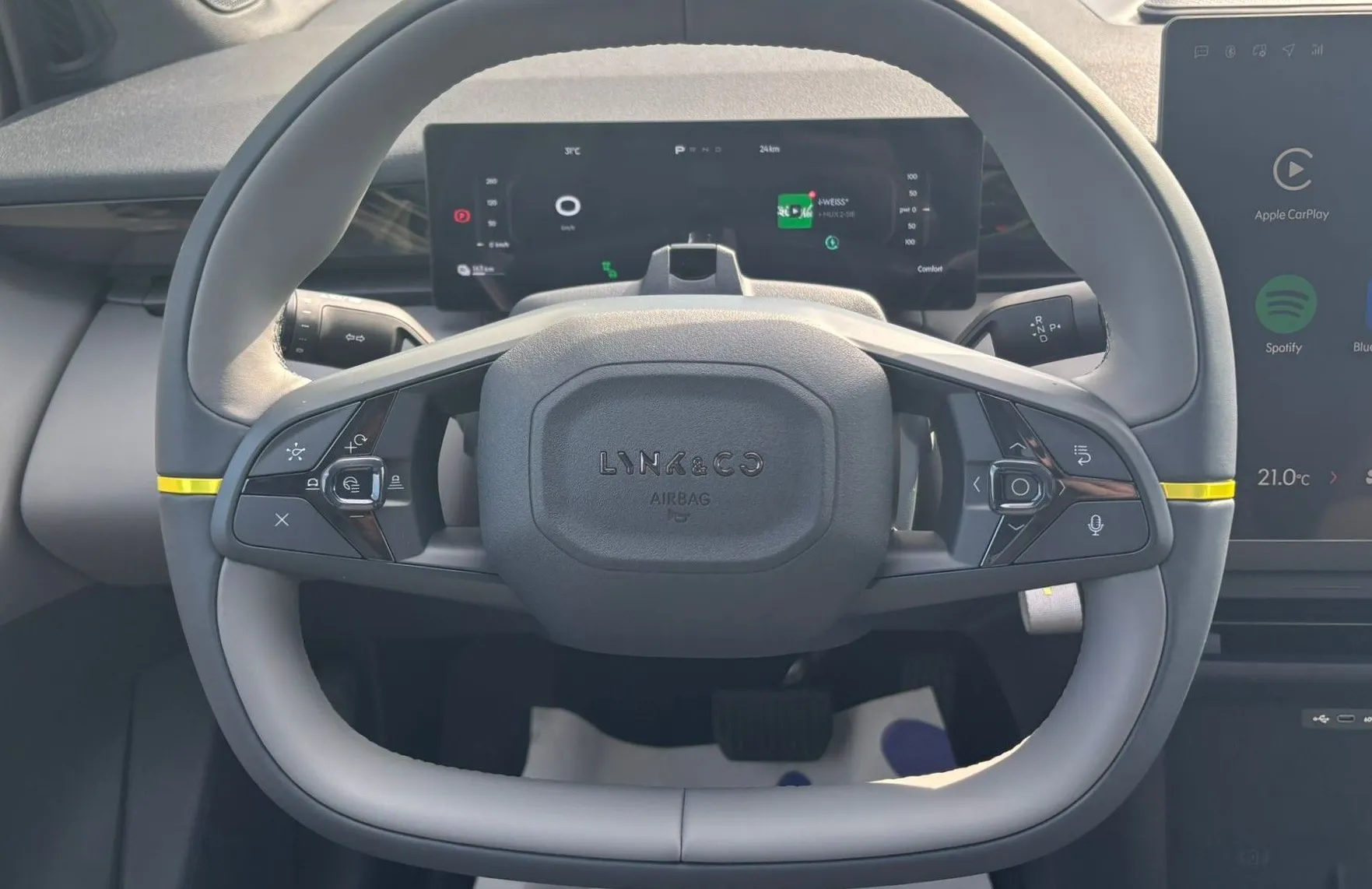 Zunanja slika - Lynk & Co 02 - MORE 66kWH - 10