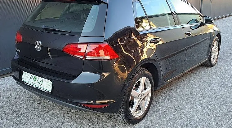 Zunanja slika - Volkswagen Golf - 1.6 TDI BMT R-Line Edition 81  110 - 6