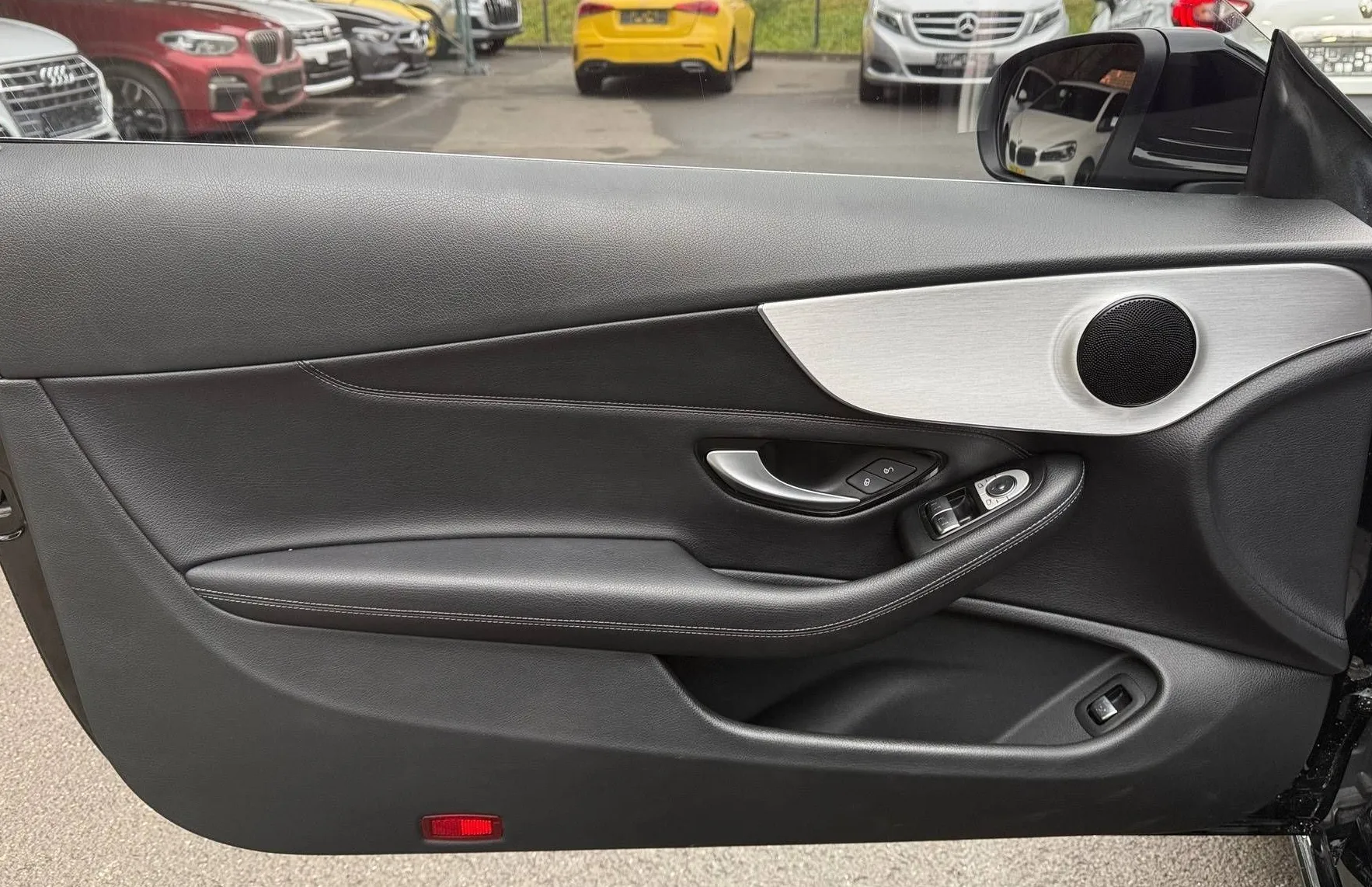 Zunanja slika - Mercedes-Benz C-Razred - C 180 COUPE 19 COL AMG FULL LED NAVI PDC TEMPOMA.. - 13