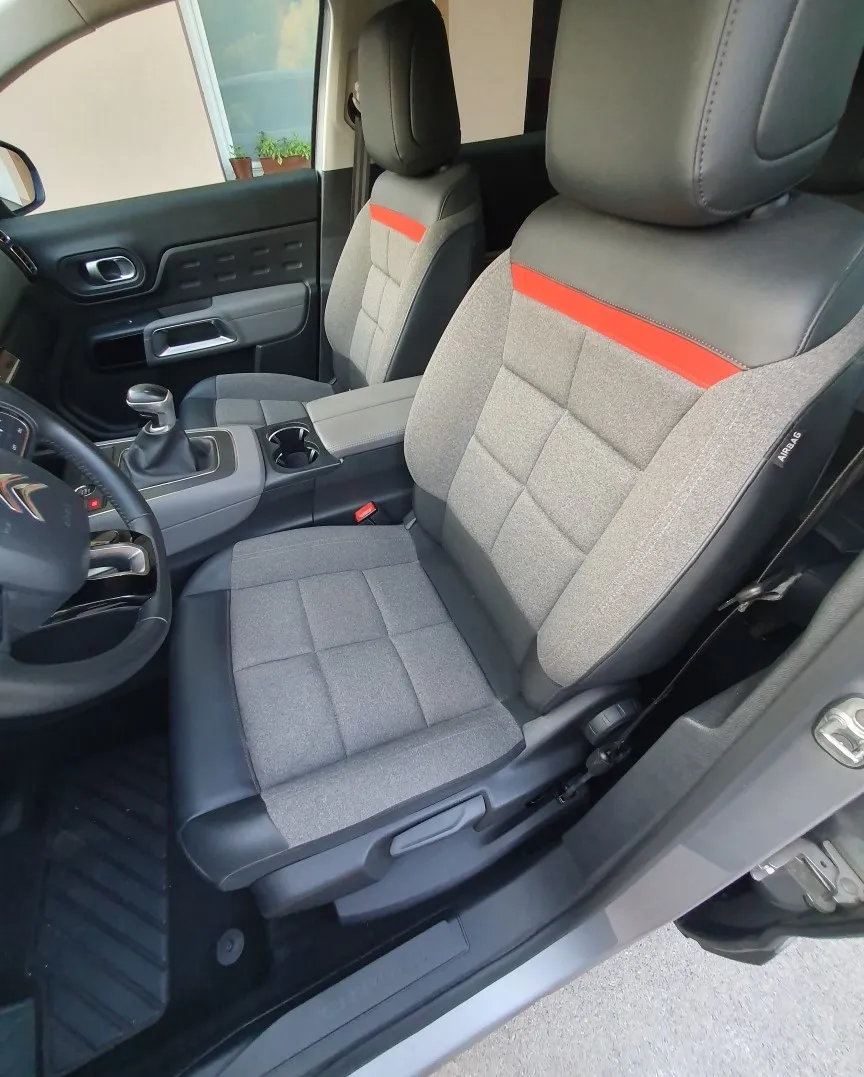 Notranja slika - Citroën C5 - Aircross PureTech 130 S&S Shine - 14
