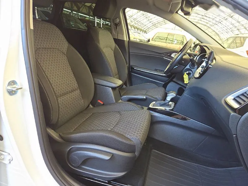 Zunanja slika - KIA Ceed - 1.6 CRDi MHEV EX Vision ISG DCT GR.SED-VOLANA - 11