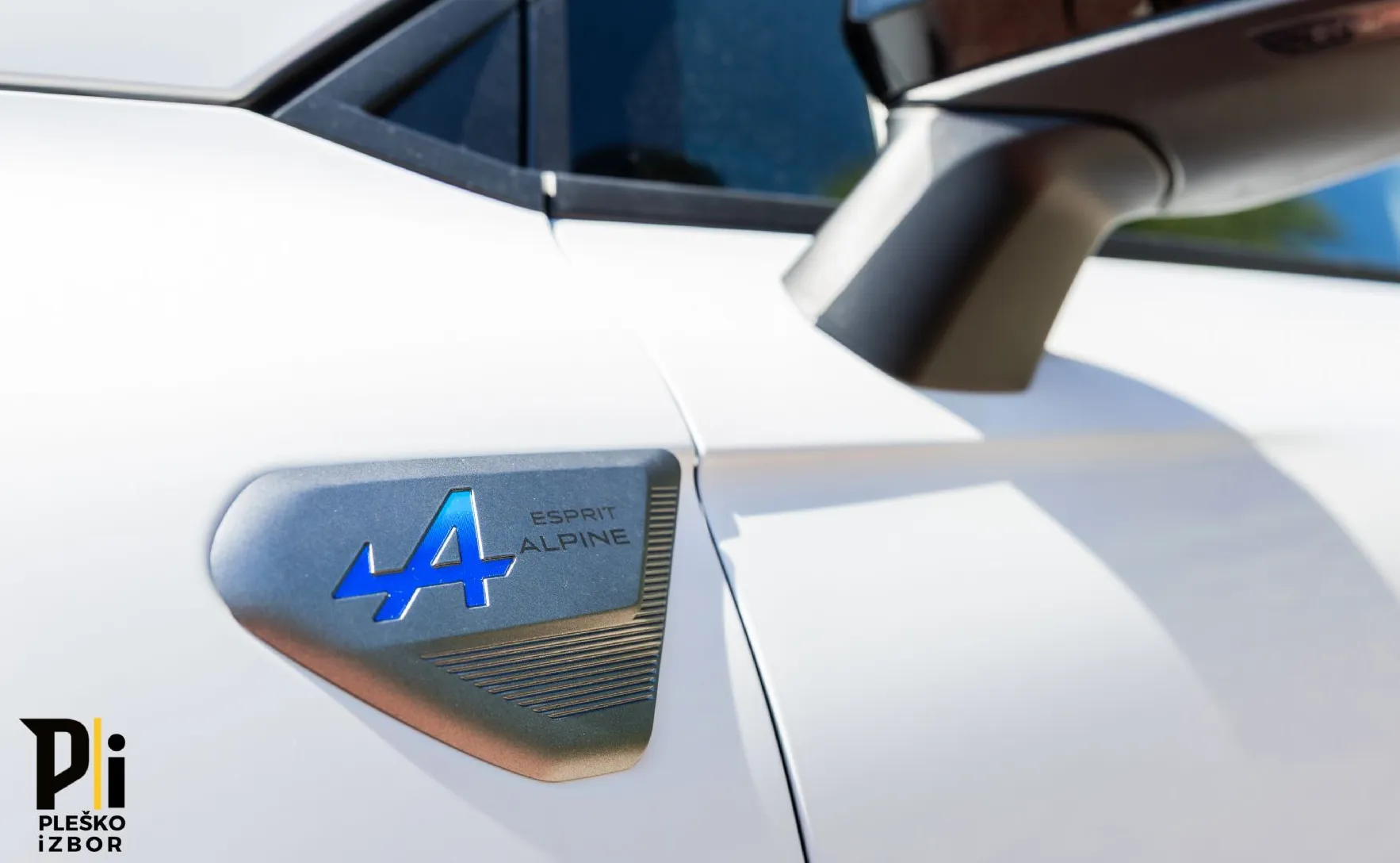Zunanja slika - Renault Clio - TCe 90 Iconic Esprit Alpine - 5
