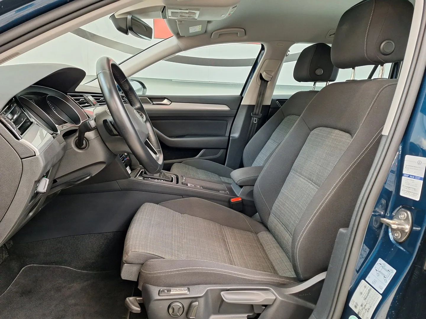 Zunanja slika - VW Passat - Variant Business 2.0 TDI DSG - 5
