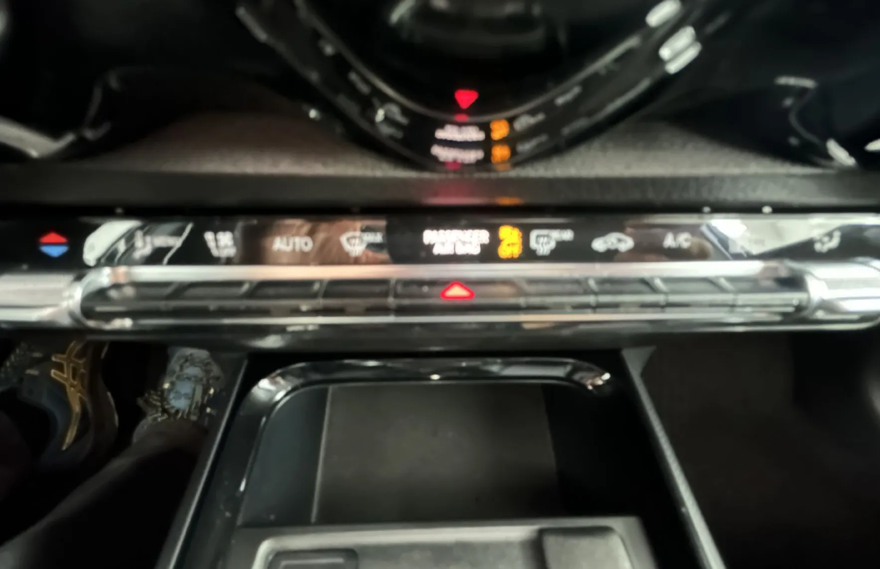 Zunanja slika - Mercedes-Benz GLB-Razred - GLB 200 d 4MATIC Avt.NEMŠKI.KAMERA.PANORAMA.NAVI - 12