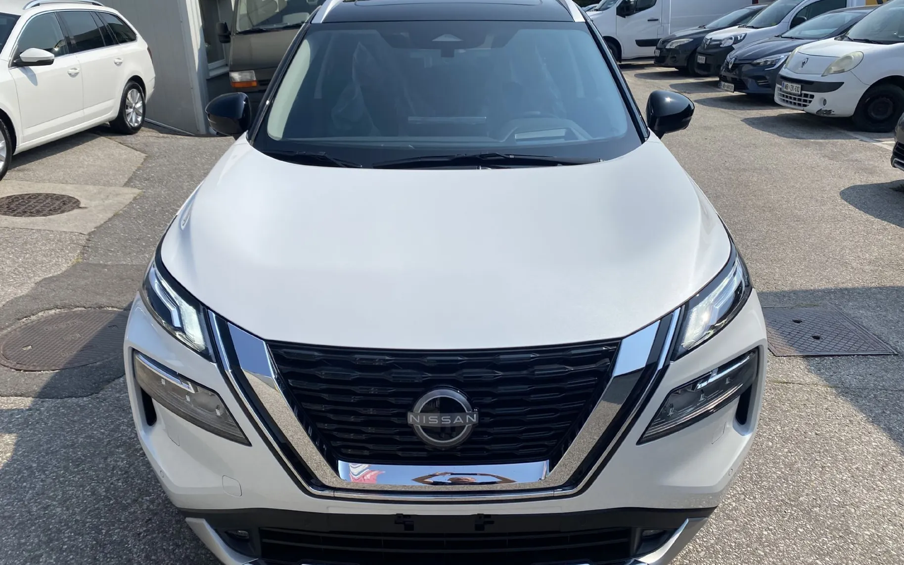Zunanja slika - Nissan X-Trail - 1.5 HEV E-4ORCE 213 TEKNA 4WD - 4