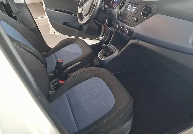 Zunanja slika - Hyundai i10 - 1.0 Comfort LEPO OHRANJENA REDNO SERVISIRANO - 8