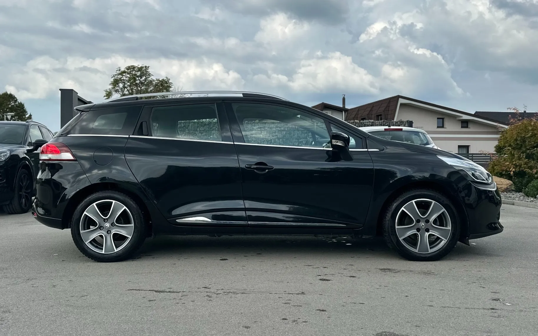 Zunanja slika - Renault Clio - Grandtour  75 Expression Techno Feel Energy 1.5 dCi+S - 5