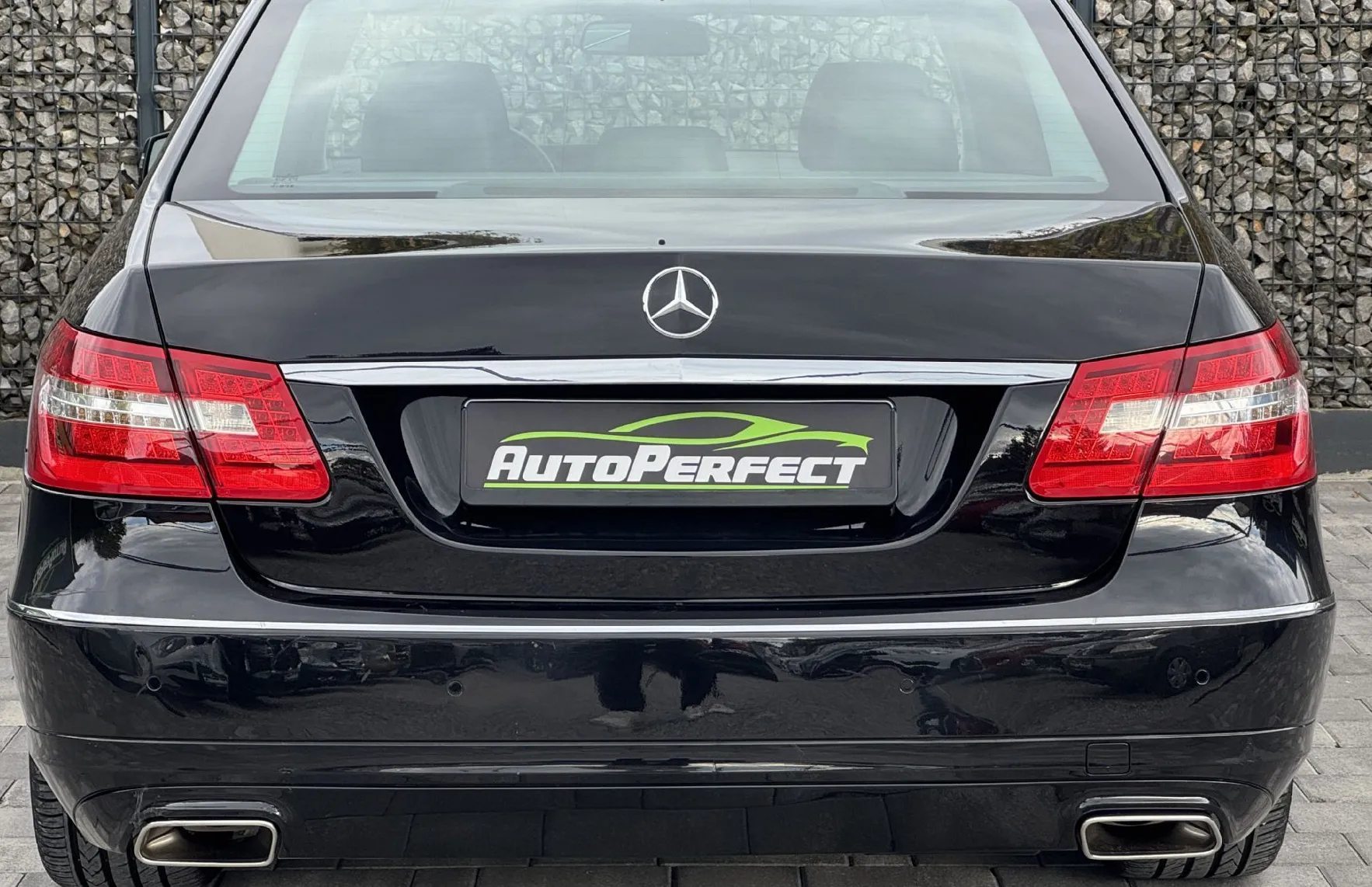 Zunanja slika - Mercedes-Benz E-Razred - E 220 CDI AVANTGARDE AVT GR SED NAVI PDC ACC - 5