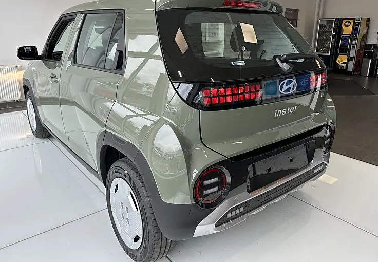 Zunanja slika - Hyundai Inster - 42 kWh TREND°°7800€ Subvencije - 3