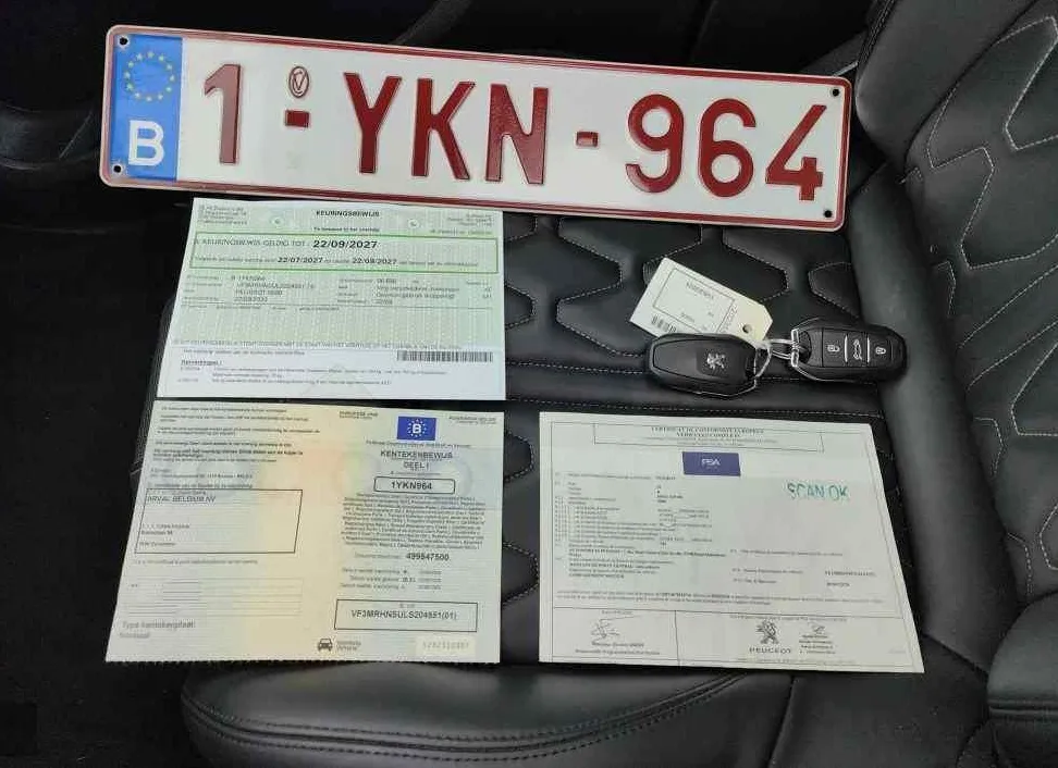 Zunanja slika - Peugeot 5008 - 1.2  96 KW.GT Line Avt..USNJE.NAVI.LED.KAMERA.ALU - 11