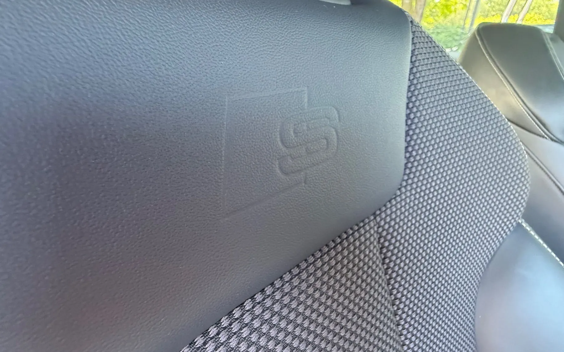 Zunanja slika - Audi A4 - 2.0 TDI ultra 2xSline-Virtual-Matrix-Navi... - 19
