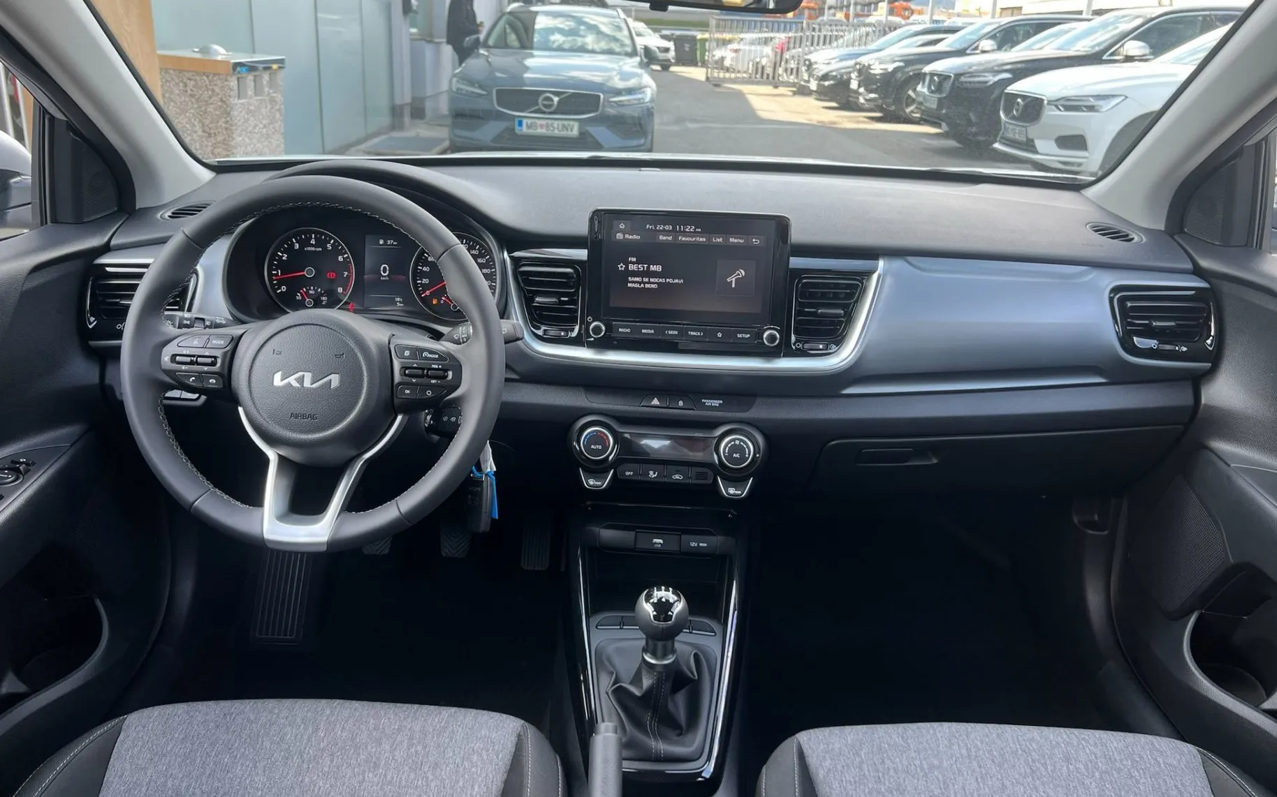 Zunanja slika - KIA Stonic - 1.2 DPI 57.9 kW  79 KM  LX Urban+ M T - 9