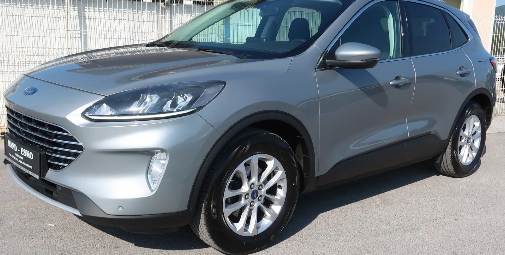 Zunanja slika - Ford Kuga - 1.5 TDCI Titanium Aut.-ALU-NAVI-PDC-LED - 6