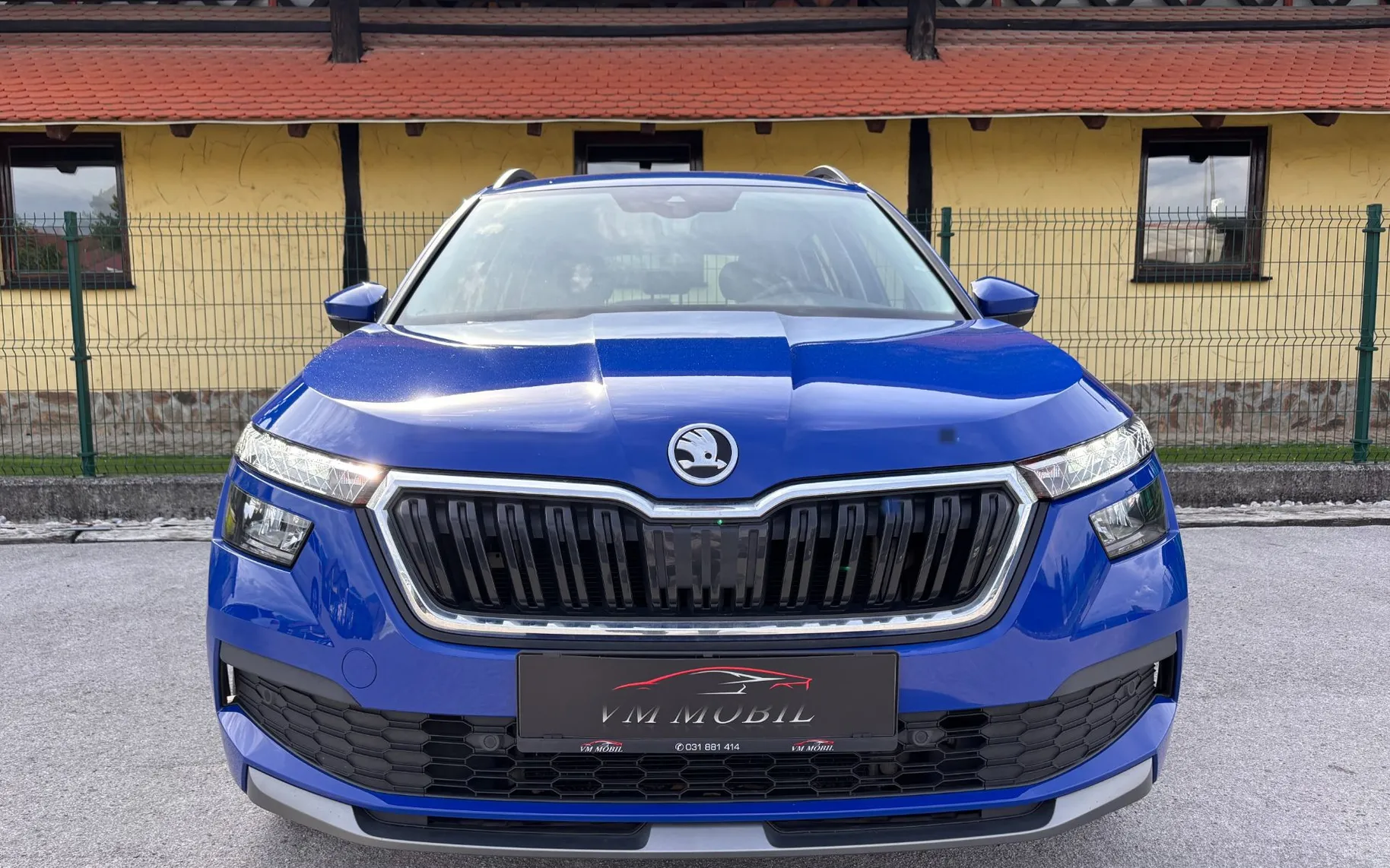 Zunanja slika - Škoda Kamiq - 1.6 TDI AUT. - 3