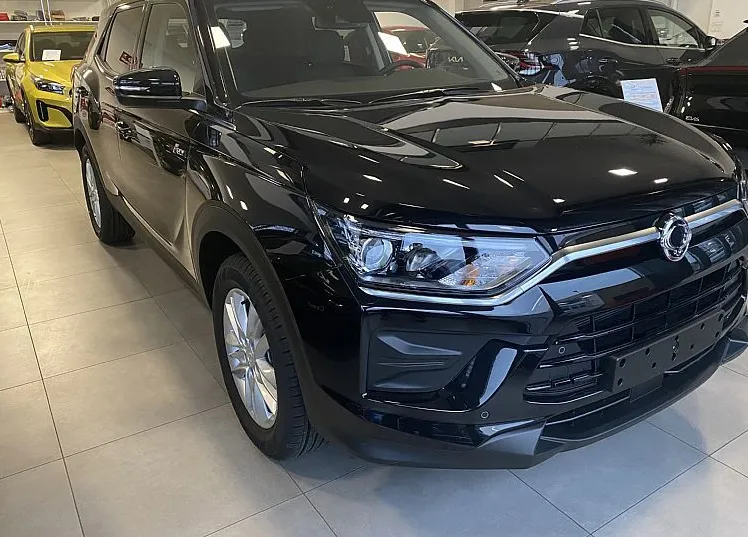 Zunanja slika - SsangYong Korando - 1.5 T-GDI Smart 4WD M T - 1