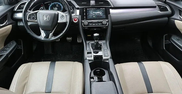 Zunanja slika - Honda Civic - 1.5 T Grand Executive - 11