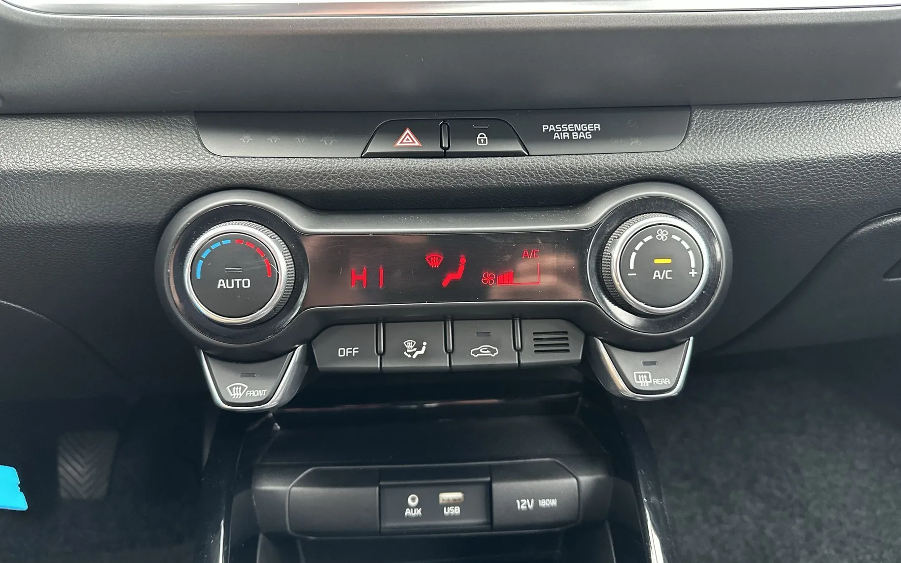 Zunanja slika - KIA Stonic - 1.6 CRDI EX Edition 6M T - 19