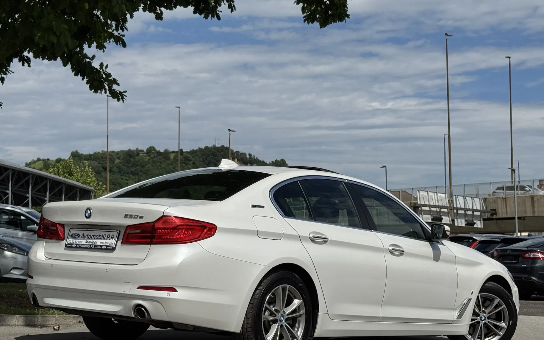 Zunanja slika - BMW serija 5 - 530e iPerformance AVT PRIKLJUČNI HIBRID 78.414 km - 7