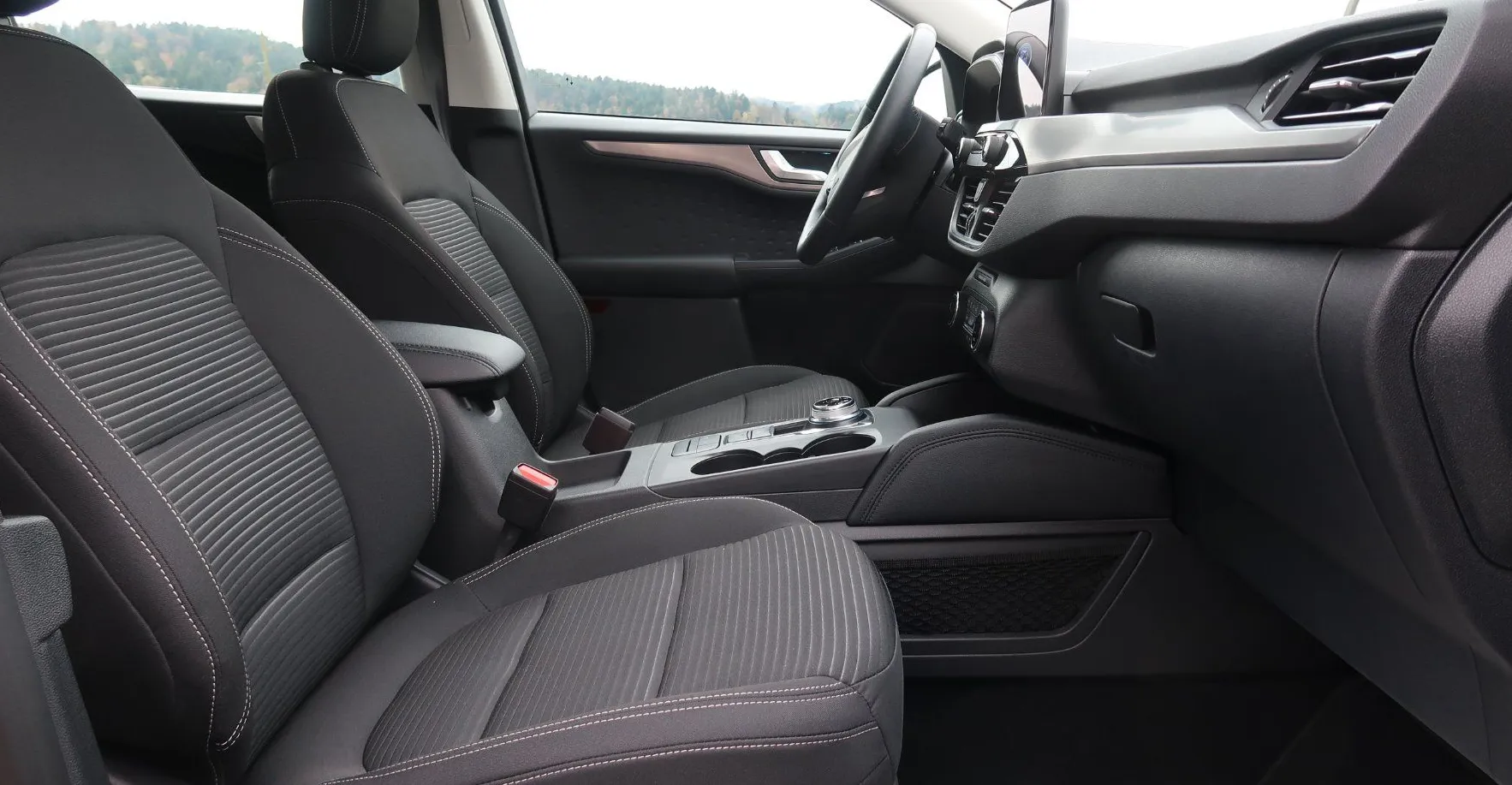 Zunanja slika - Ford Kuga - 2.5 PHEV 225 Titanium-NAVI-ALU-PDC - 13