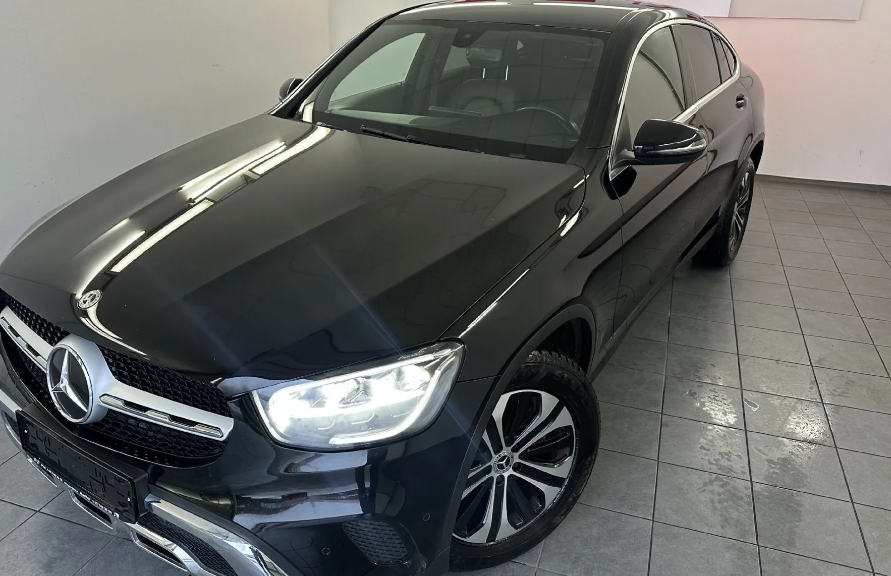 Zunanja slika - Mercedes-Benz GLC-Razred - GLC coupe GLC 200 d 4MATIC.KAMERA.USNJE.LED.NAVI - 1