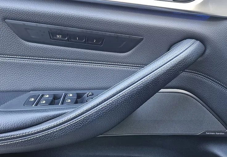 Zunanja slika - BMW Serija 5 - Touring: 520d-AUT-M PAKET ZUNANJI-KAMERA-GR.SED+20 COL - 12