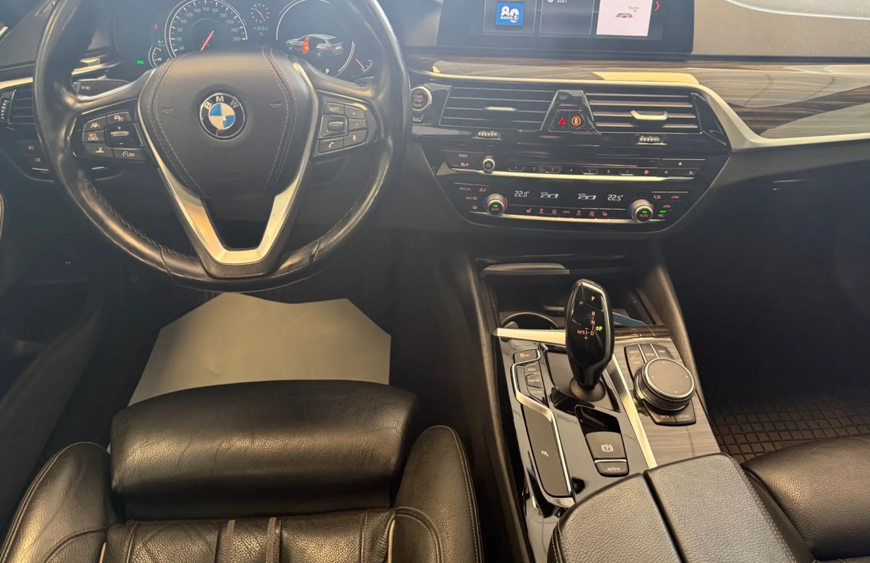 Zunanja slika - BMW Serija 5 - Touring: 520d xDrive Touring Avt. SPORT LINE-LED-NAVI-PA - 12