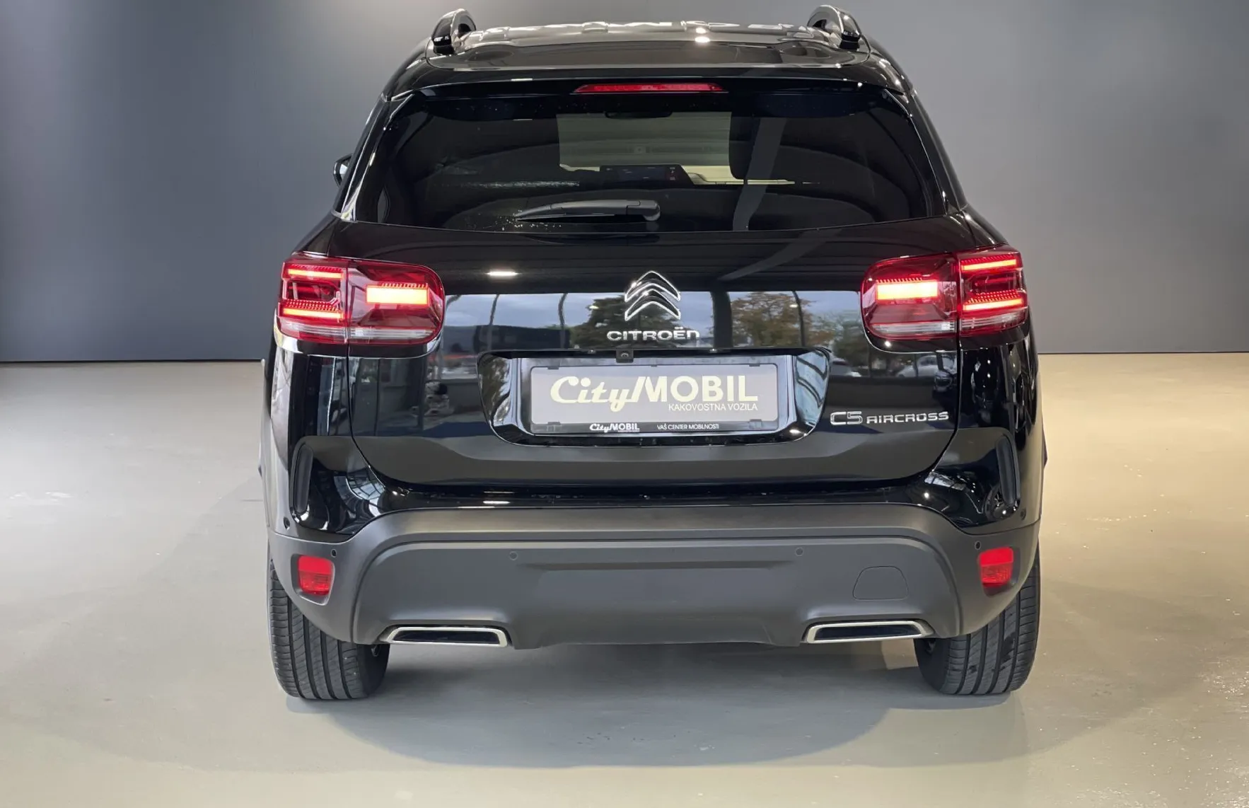 Zunanja slika - Citroën C5 Aircross - 1.LASTNIK-KEYLESS-NAVIGACIJA-360KAMERA-RADAR-LED - 5