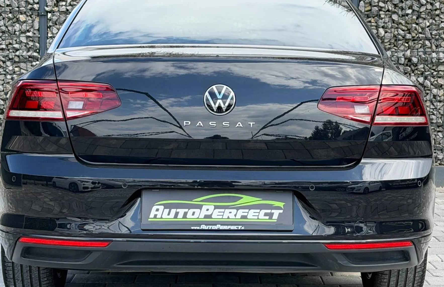 Zunanja slika - Volkswagen Passat - 2.0 TDI BMT SCR avt. |ACC|PDC|NAVI| - 5
