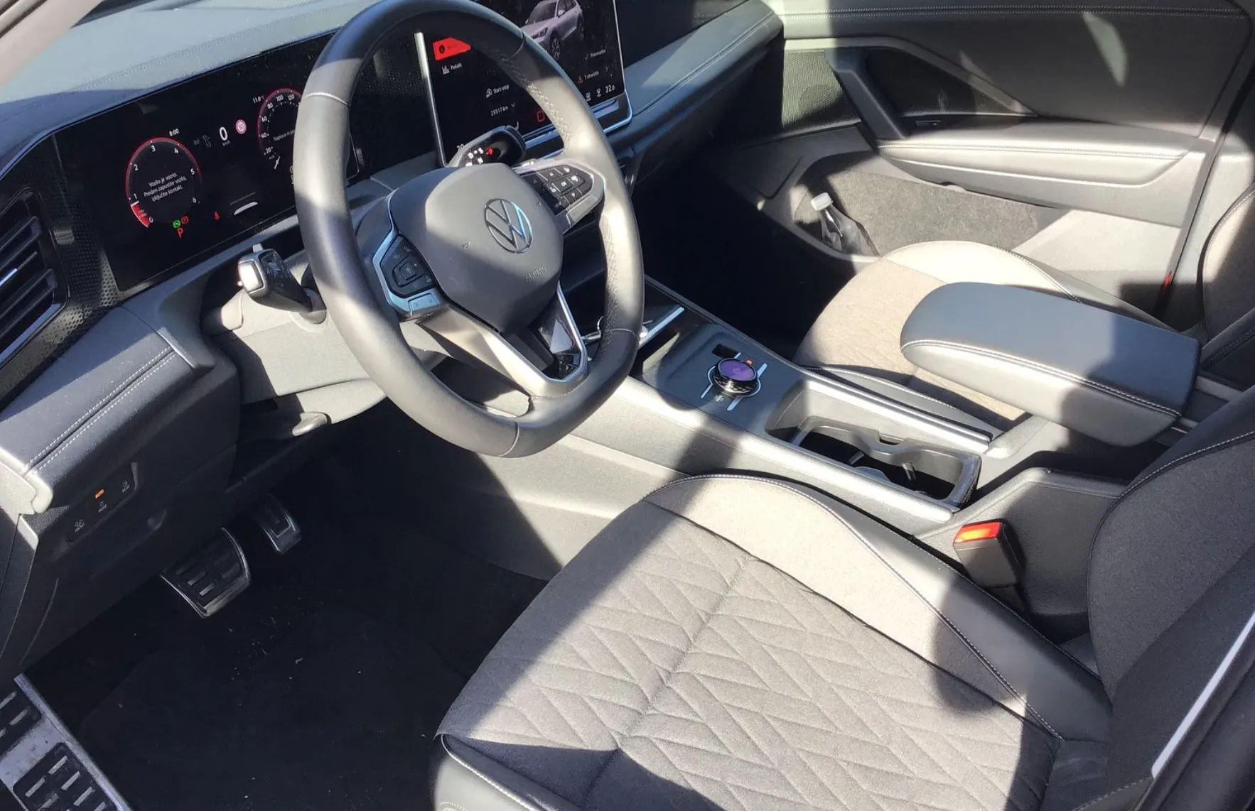 Zunanja slika - Volkswagen Tiguan - 2.0 TDI BMT Life DSG - 4