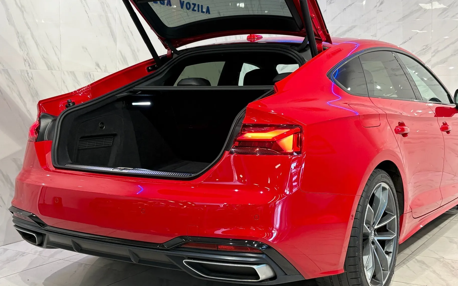 Notranja slika - Audi A5 Sportback - 40TDI |S line|Q|ACC|Kamera|BangO|Virtual|MrtviKot| - 7