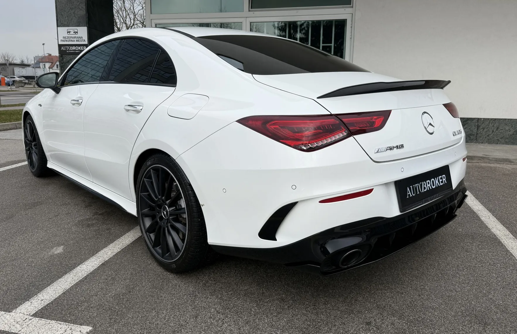 Zunanja slika - Mercedes-Benz CLA-Razred - CLA 35 AMG 4M Head-Up Burmester AMG Performance - 7