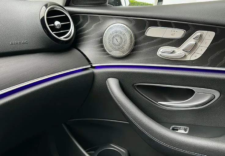 Zunanja slika - Mercedes-Benz E-Razred - 220d Avantgarde LED+ALU+DISTRONIC+KAMERA+AGILITY - 9