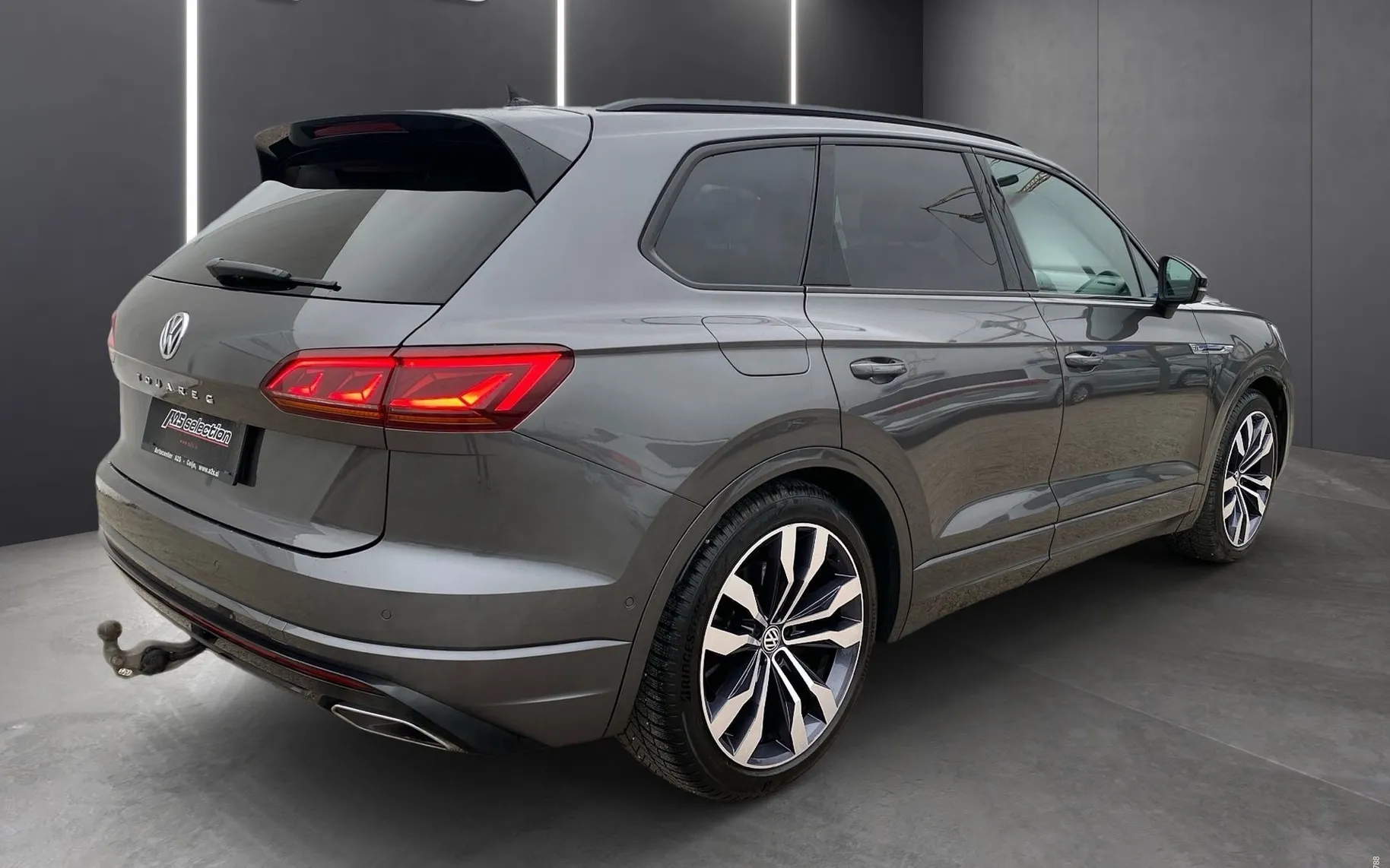 Zunanja slika - Volkswagen Touareg - V6 TFSI R-Line Panorama - Zračno - Night vision - 3