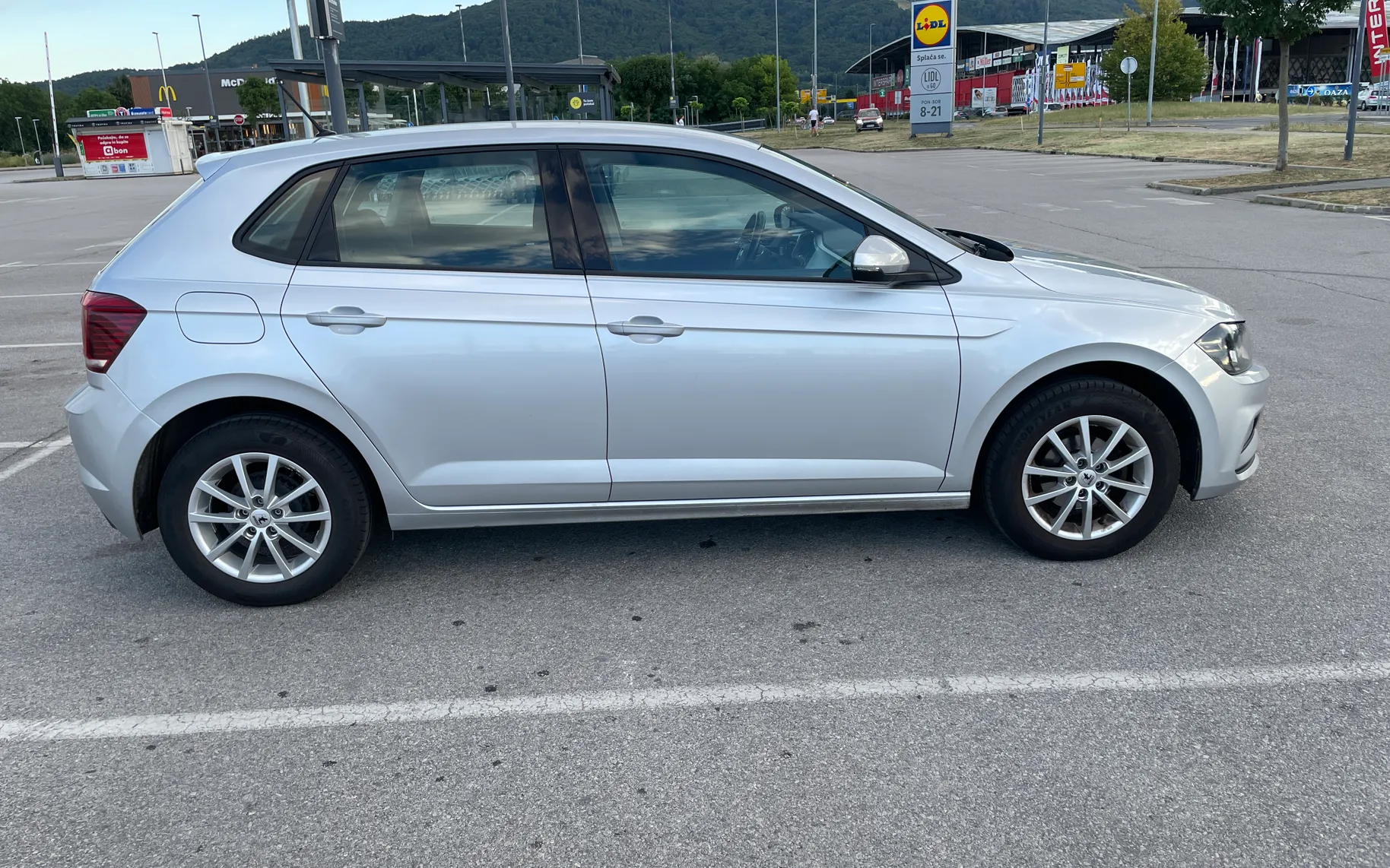 Zunanja slika - Volkswagen Polo - 1.0 Comfortline - 4