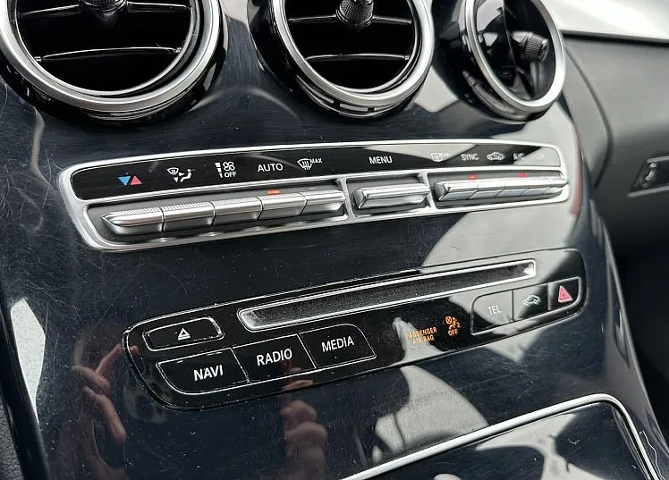 Zunanja slika - Mercedes-Benz C-Razred - C 200 d EXCLUSIVE - 2.LASTNIK - ODLIČNO OHRANJEN - 10
