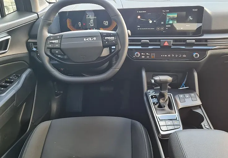 Zunanja slika - KIA Sportage - 1.6 T-GDi 110kW LX Fresh. 7 DCT - 7