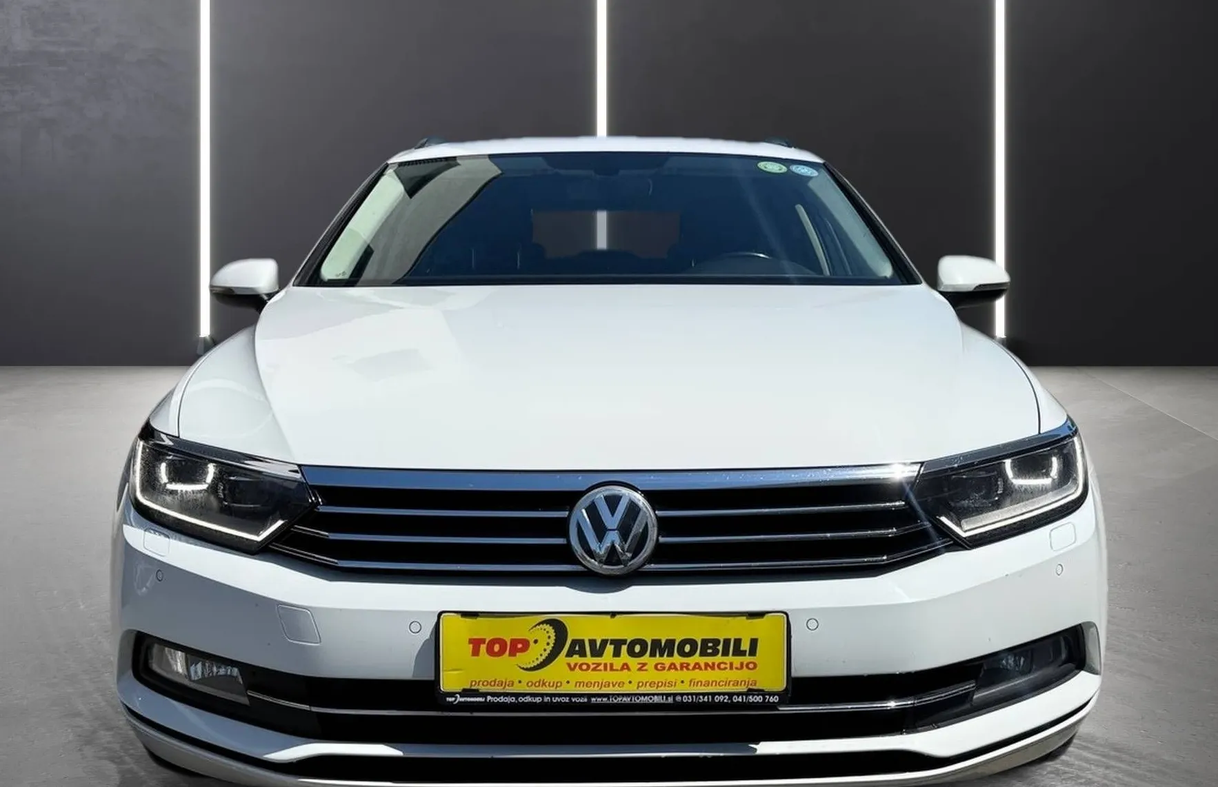 Zunanja slika - VW Passat - Variant 2.0 TDI HIGHLINE FULL LED NAVI PDC KAMERA  TOP - 12