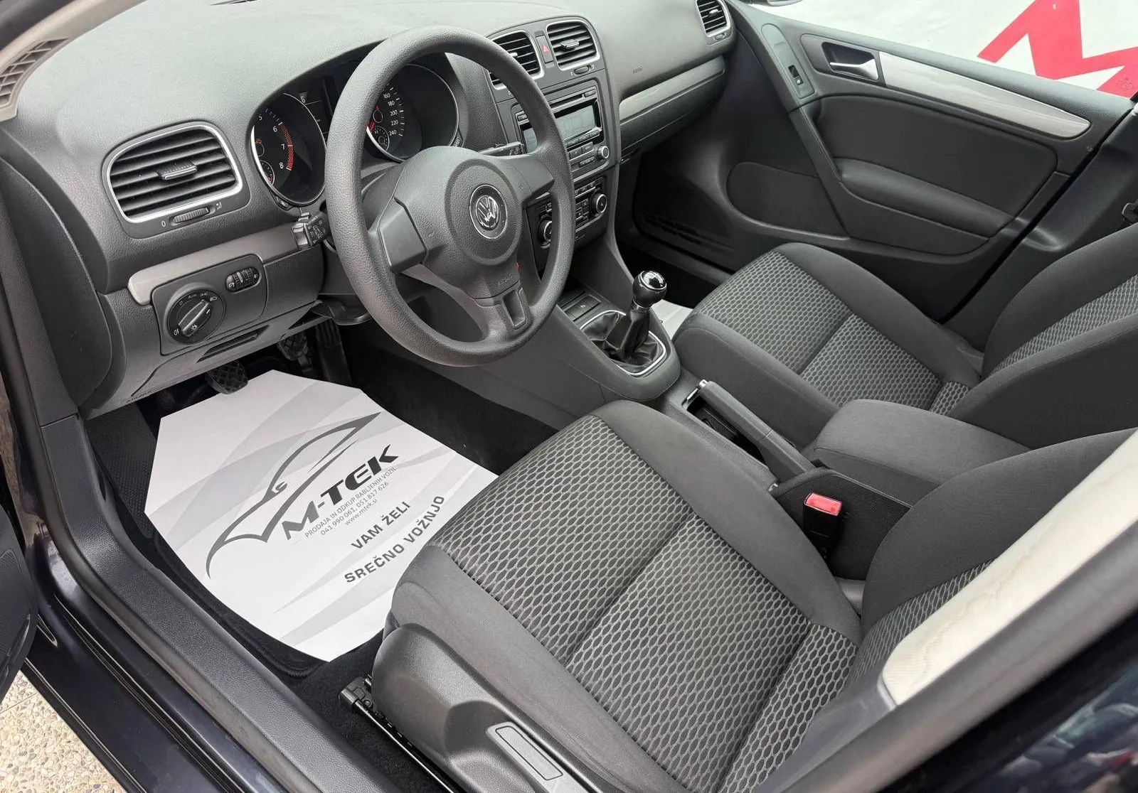 Notranja slika - Volkswagen Golf - Trendline 1.2 TSI KREDIT BREZ POLOGA ... - 9