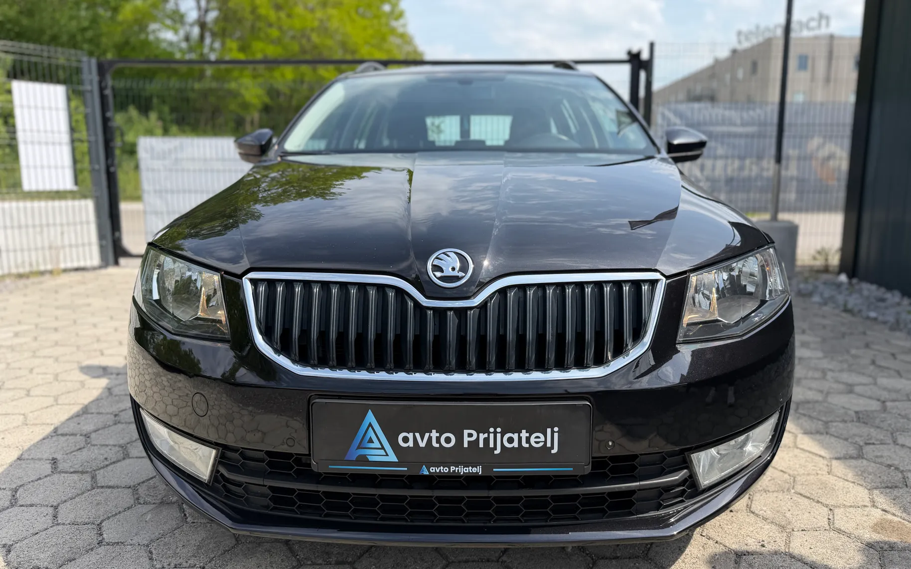 Zunanja slika - Škoda Octavia - Combi 2.0 TDI Style DSG - 1