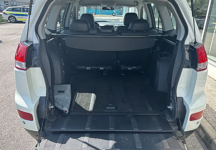Zunanja slika - Citroën C-Crosser - 2.4 Exclusive CVT - 12