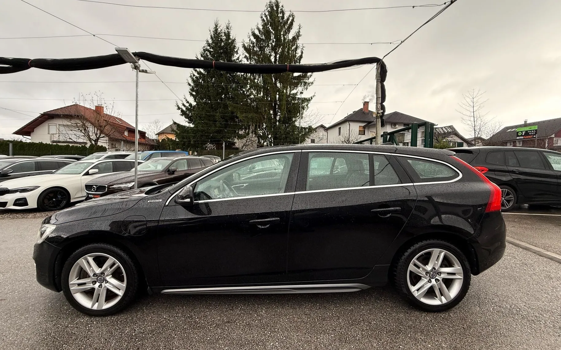 Zunanja slika - Volvo V60 - 2.4 D6 TwinEngine AWD HYBRID POLSTAR AUT. XENON - 2