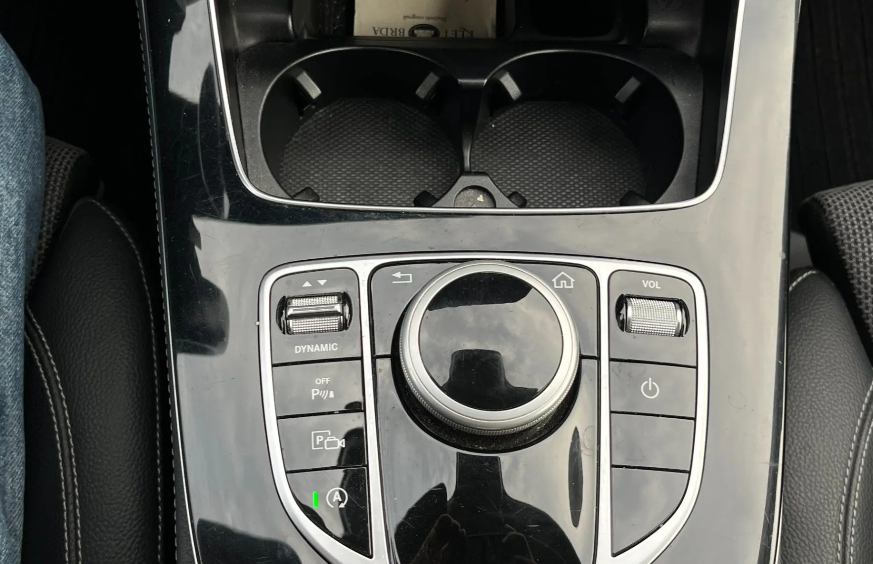 Zunanja slika - Mercedes-Benz E-Razred - E 200 d Avantgarde Avt. LED.VZR. KAM.2XPDC.NAVI - 19