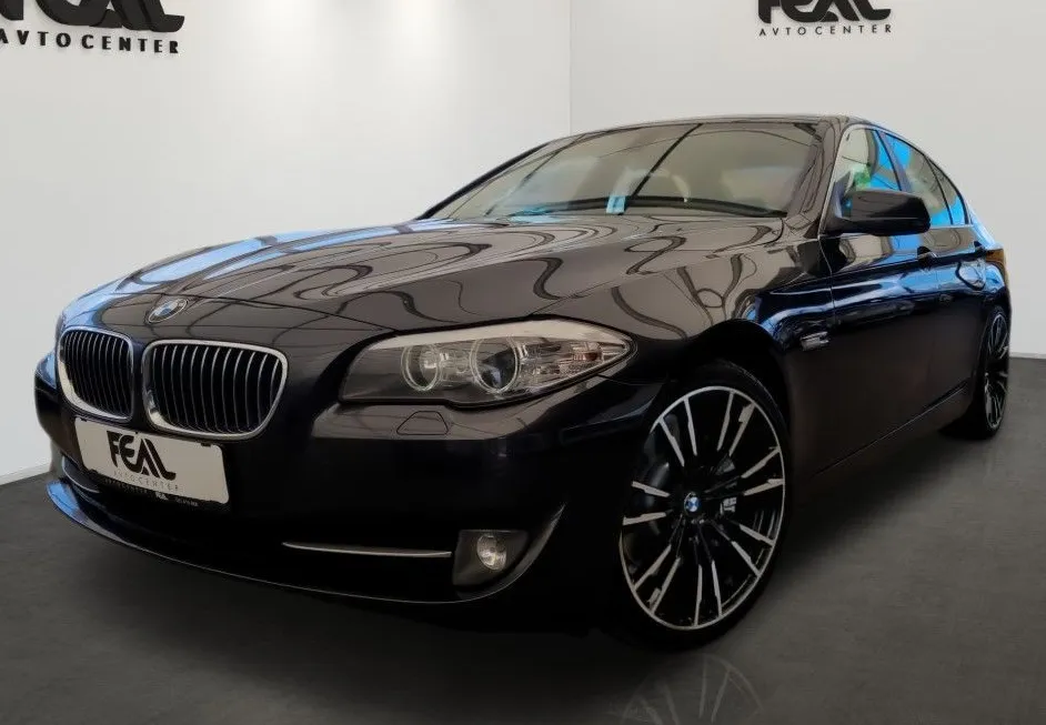 Zunanja slika - BMW Serija 5 - : 525d-V6-AVT-LIMUZINA-XENON-NAVI-PDC-TEMPOMAT-KRO - 1