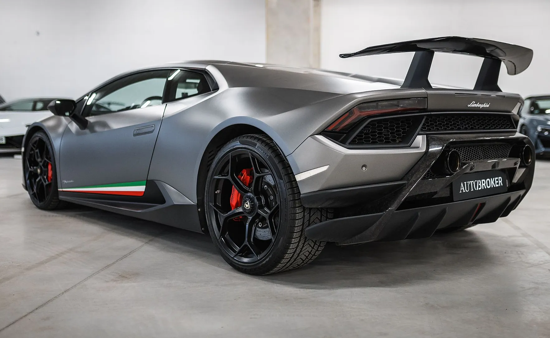 Zunanja slika - Lamborghini Huracan - LP 640-4 Performante VSA OPREMA - 7
