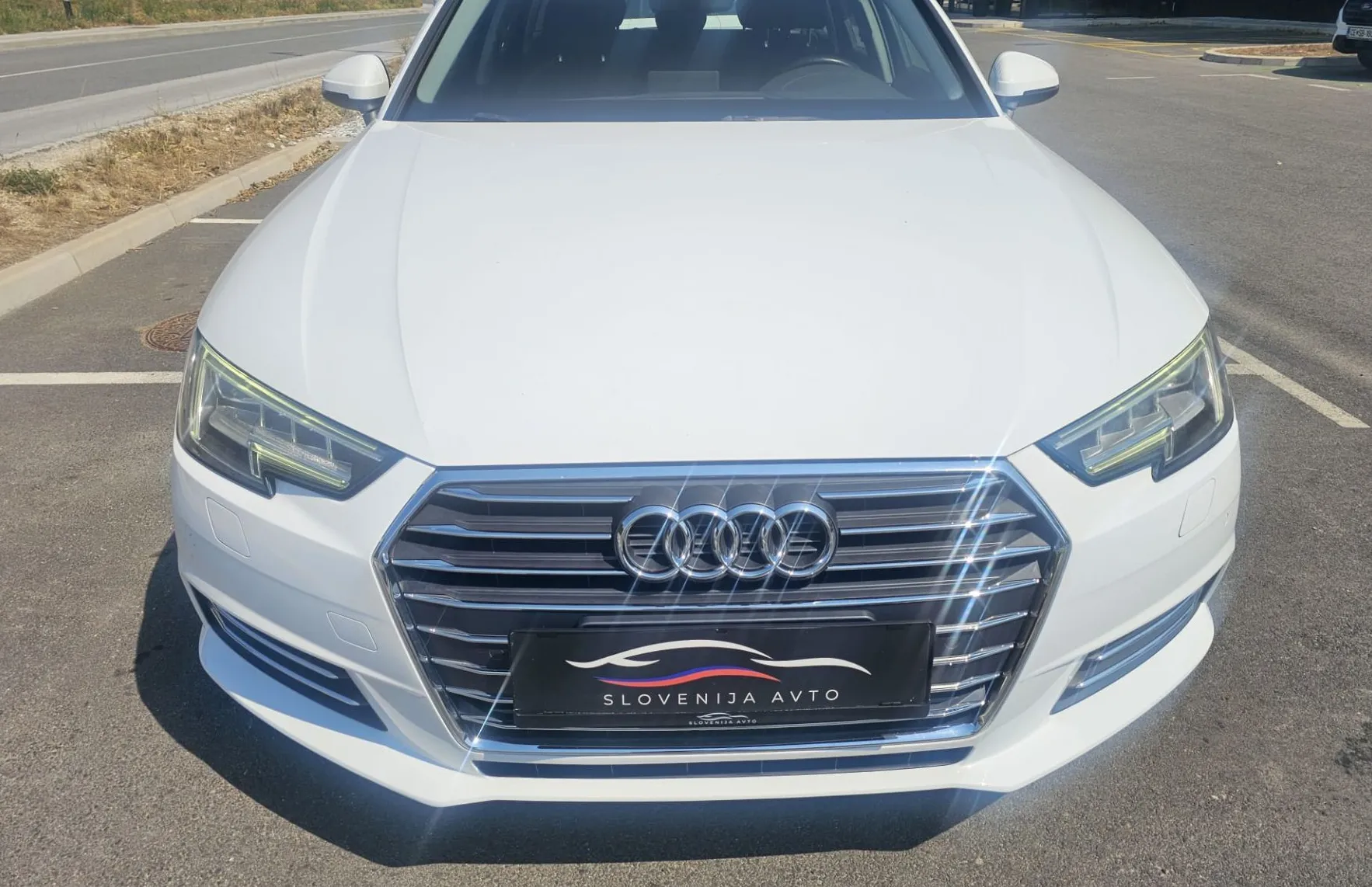 Zunanja slika - Audi A4 - Avant 2.0TDI Design|martix|DIGIklima|Assis|navi|sportsed - 2