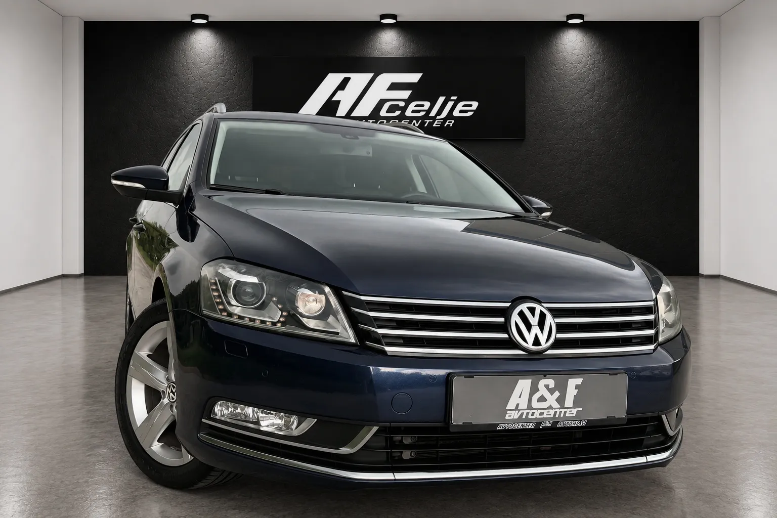 Zunanja slika - Volkswagen Passat Variant - 1.6 TDI-H LINE-XENON+LED-LIZING ZA TUJCE- - 3