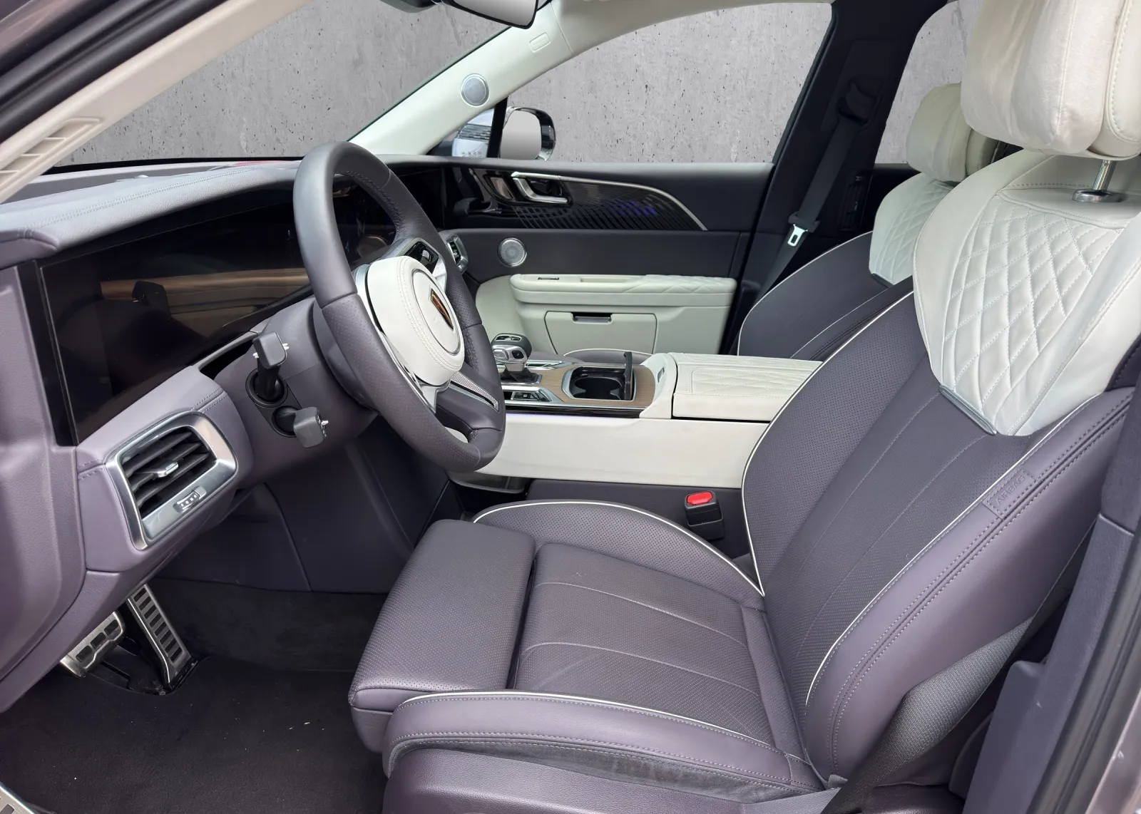 Zunanja slika - Hongqi E-HS9 - LUXURY 120 kWh AWD + 360 + MASAŽA + PANORAMA + - 6