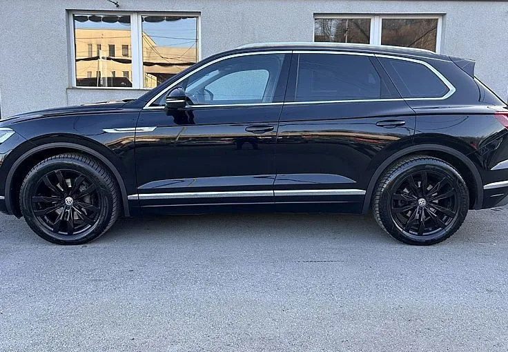 Zunanja slika - Volkswagen Touareg - V6TDI BMT R-Line210KW-RADAR-ZRAČNO-KAMERA-VIRTUAL - 3