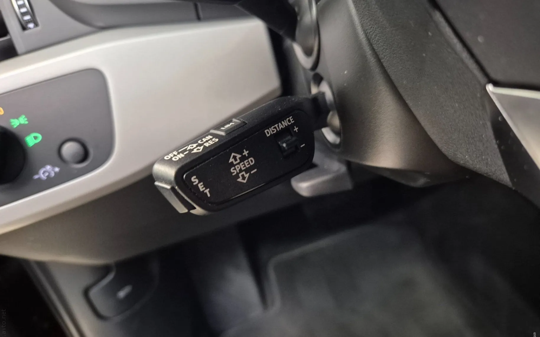 Notranja slika - Audi A4 Avant - 30 TDI S tronic - 11